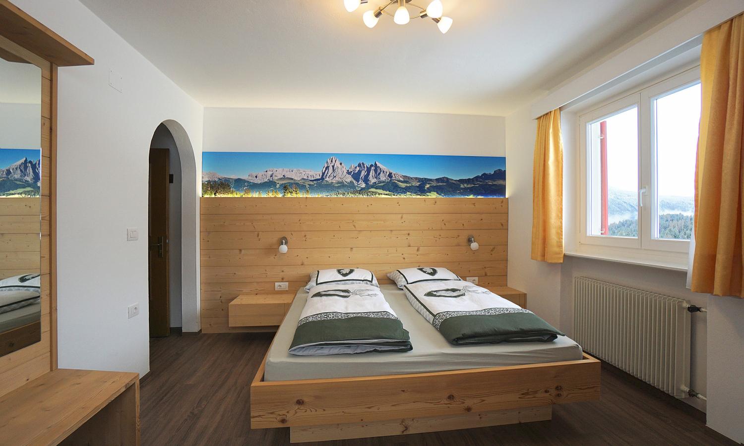 Doppelbettzimmer mit Panoramablick