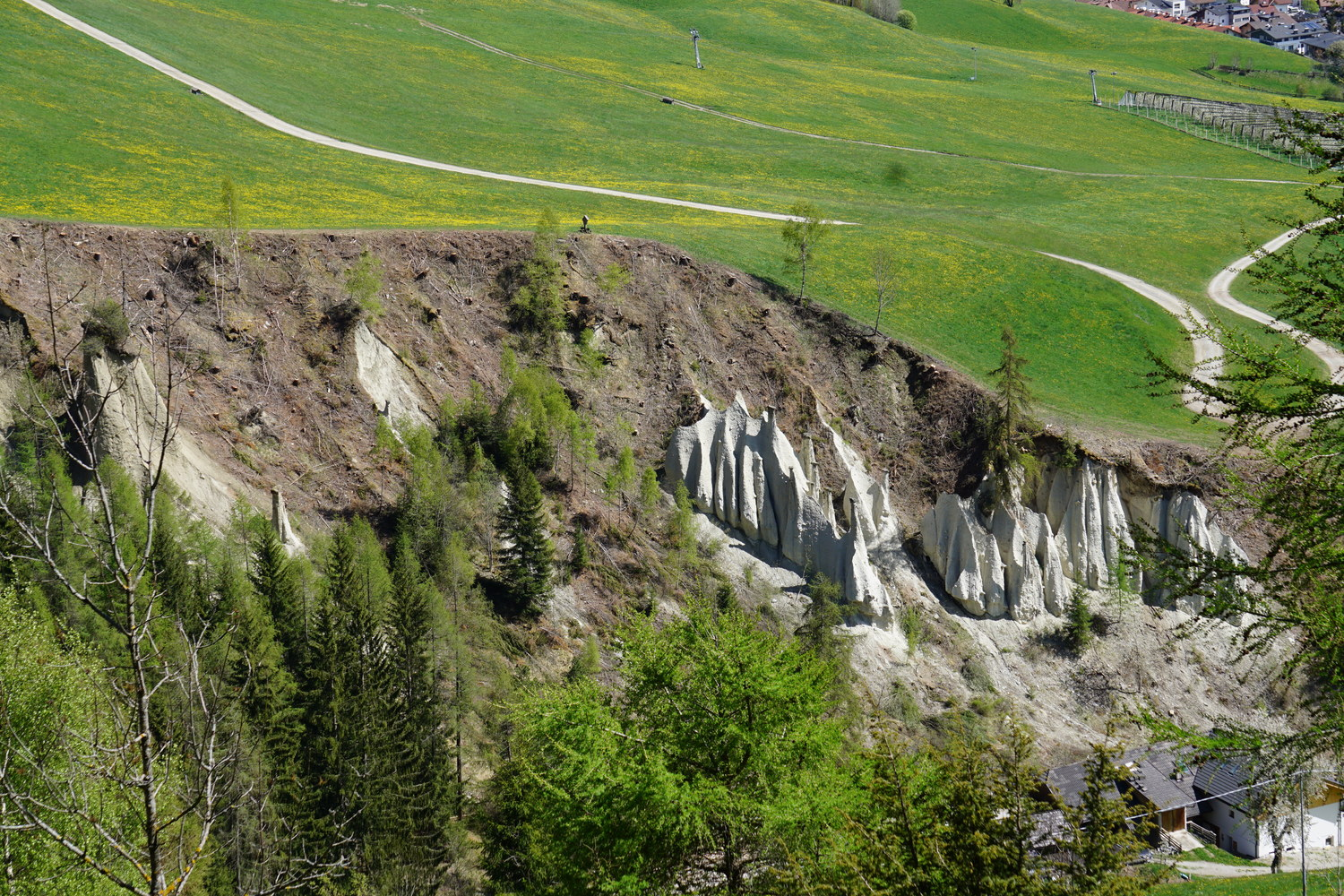 Familienwanderung zu den Erdpyramiden von Terenten im Pustertal